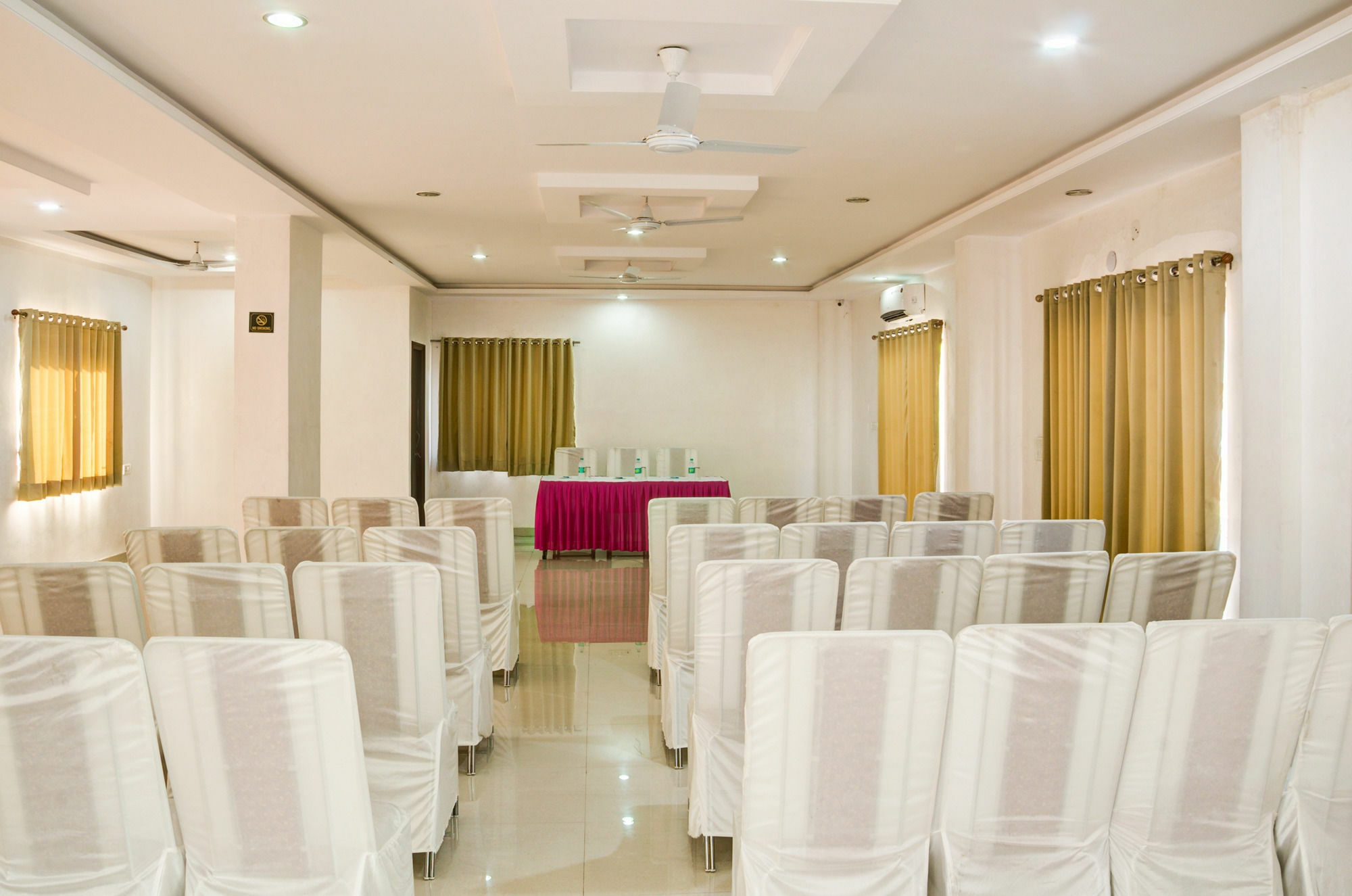 The Park Classic Udaipur Exterior photo
